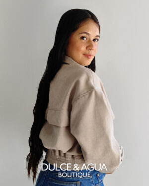 Chaqueta color Beige